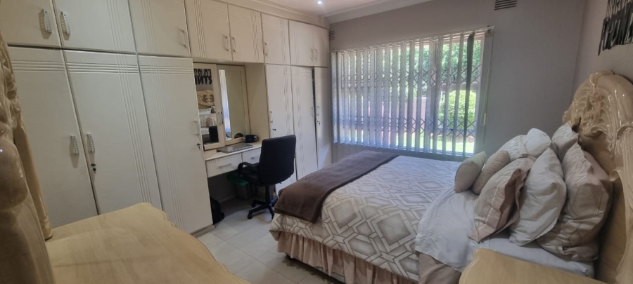3 Bedroom Property for Sale in Oslo Beach KwaZulu-Natal
