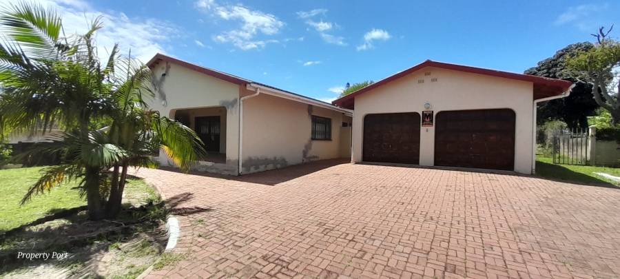 4 Bedroom Property for Sale in Uvongo KwaZulu-Natal