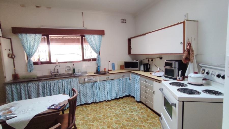 3 Bedroom Property for Sale in Oslo Beach KwaZulu-Natal