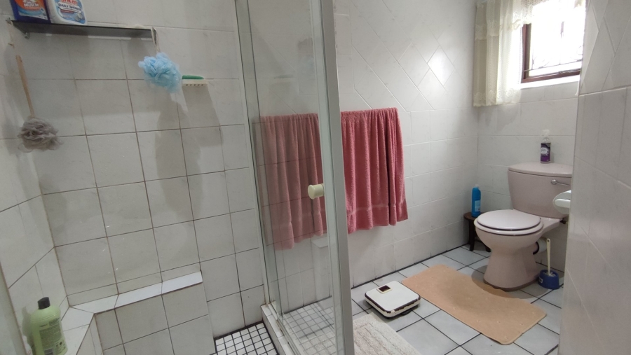 3 Bedroom Property for Sale in Oslo Beach KwaZulu-Natal
