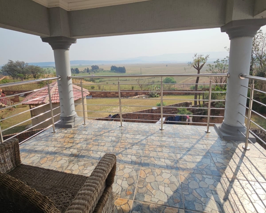 6 Bedroom Property for Sale in Amiel Park KwaZulu-Natal