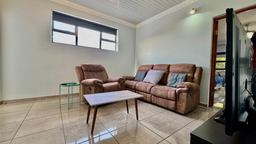 6 Bedroom Property for Sale in Amiel Park KwaZulu-Natal