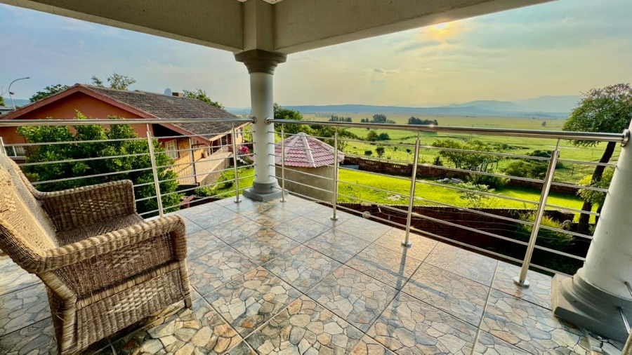 6 Bedroom Property for Sale in Amiel Park KwaZulu-Natal