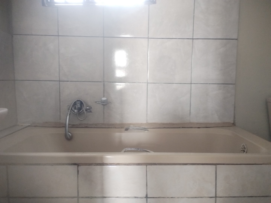  Bedroom Property for Sale in Ngwelezana KwaZulu-Natal