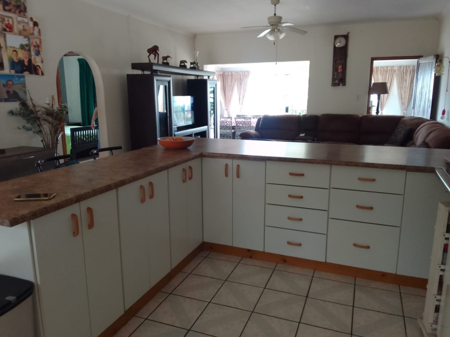 4 Bedroom Property for Sale in Woodgrange KwaZulu-Natal