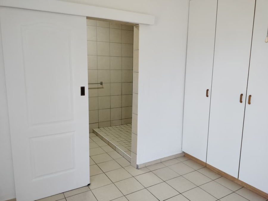 6 Bedroom Property for Sale in Manaba Beach KwaZulu-Natal