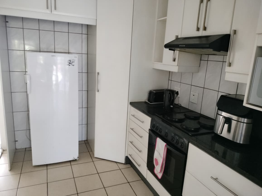 6 Bedroom Property for Sale in Manaba Beach KwaZulu-Natal