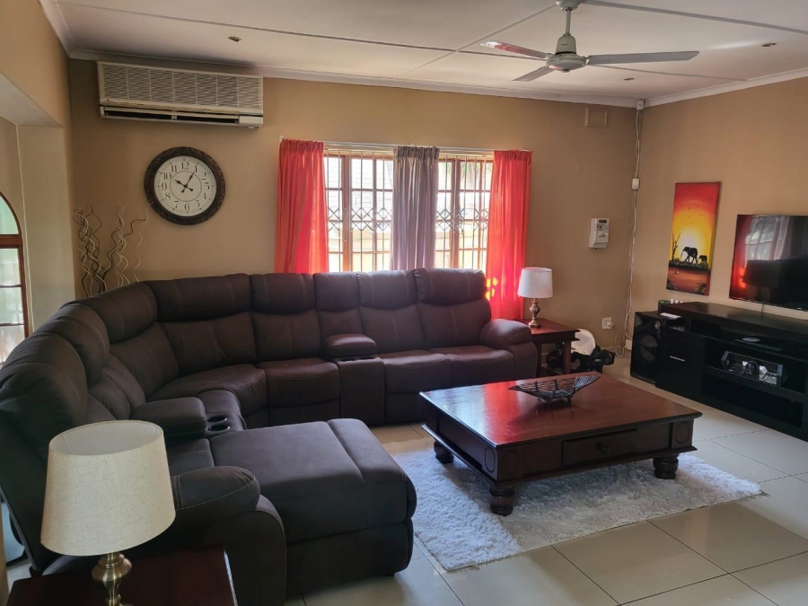 To Let 4 Bedroom Property for Rent in Fynnland KwaZulu-Natal
