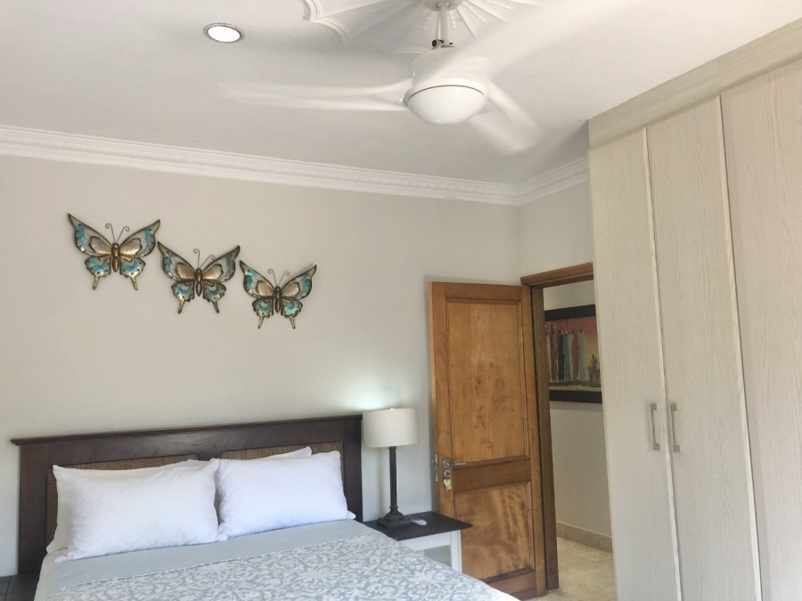5 Bedroom Property for Sale in Shelly Beach KwaZulu-Natal