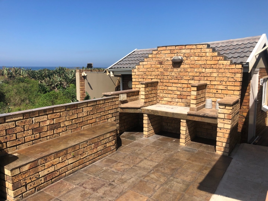 5 Bedroom Property for Sale in Shelly Beach KwaZulu-Natal