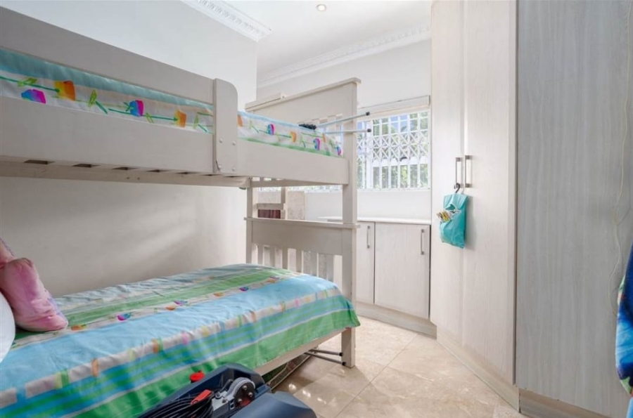 5 Bedroom Property for Sale in Shelly Beach KwaZulu-Natal