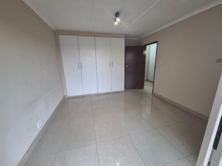 2 Bedroom Property for Sale in Brighton Beach KwaZulu-Natal