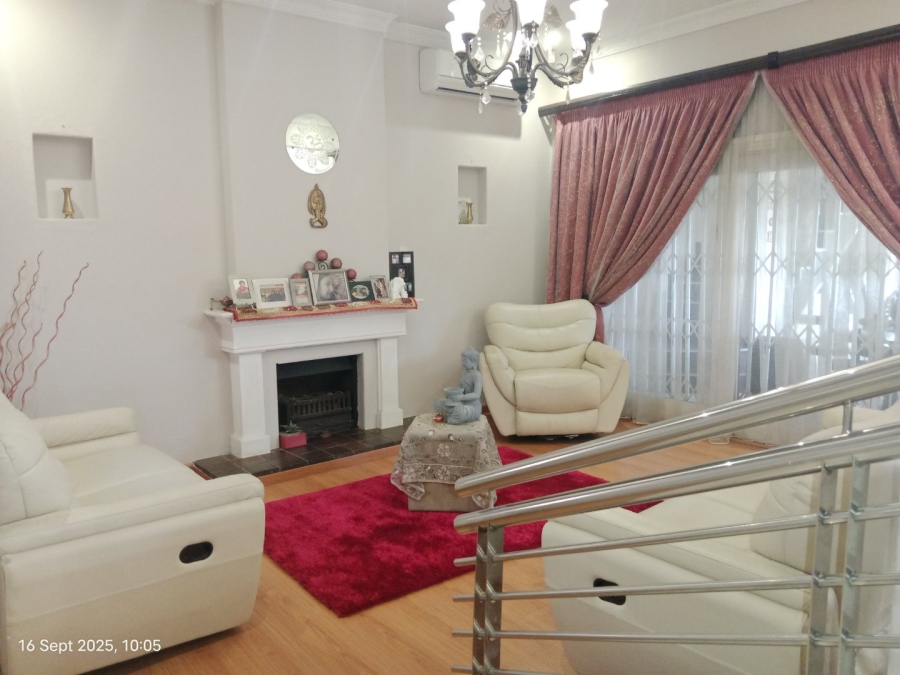 5 Bedroom Property for Sale in Hayfields KwaZulu-Natal