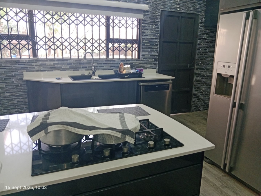 5 Bedroom Property for Sale in Hayfields KwaZulu-Natal
