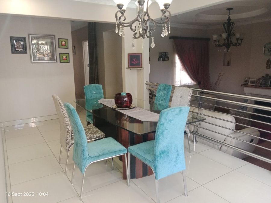 5 Bedroom Property for Sale in Hayfields KwaZulu-Natal