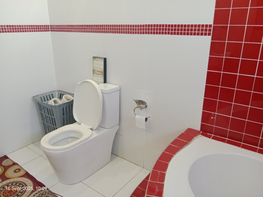 5 Bedroom Property for Sale in Hayfields KwaZulu-Natal