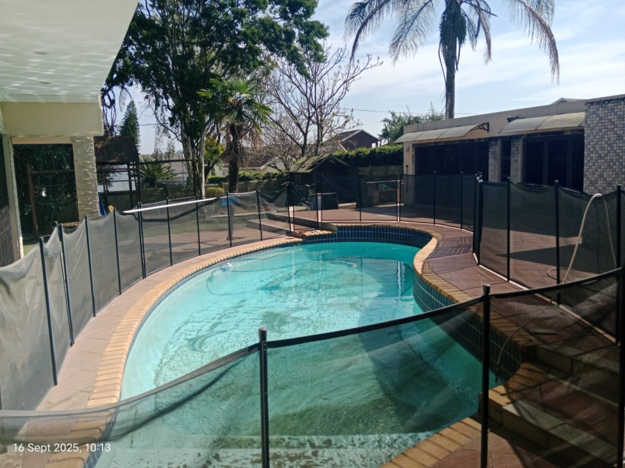 5 Bedroom Property for Sale in Hayfields KwaZulu-Natal