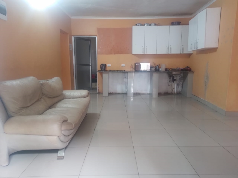 To Let 1 Bedroom Property for Rent in Musgrave KwaZulu-Natal