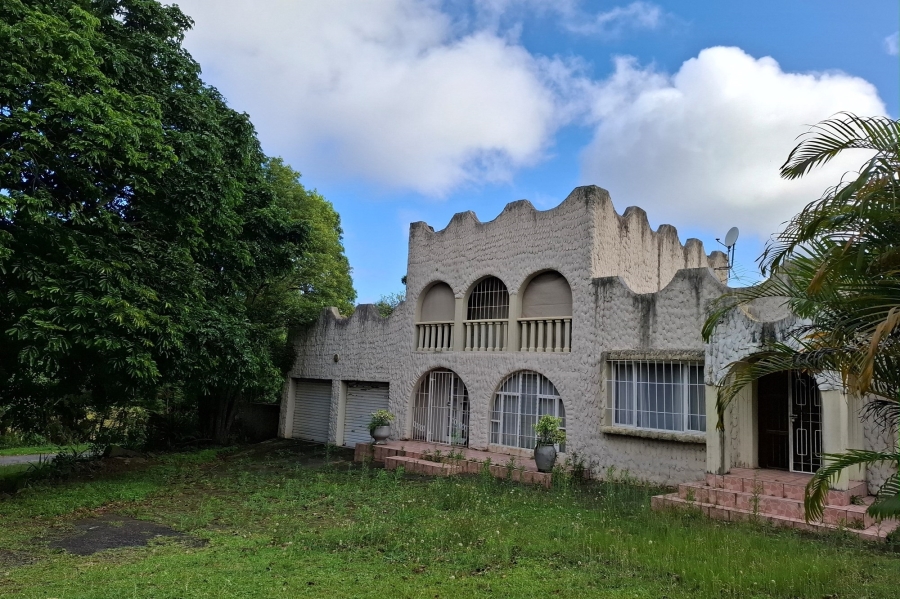 5 Bedroom Property for Sale in Margate KwaZulu-Natal