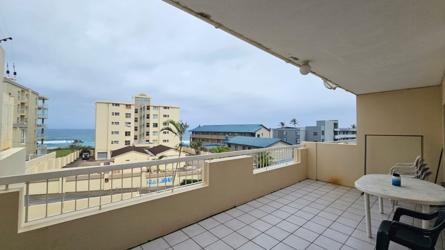 To Let 2 Bedroom Property for Rent in Margate Beach KwaZulu-Natal