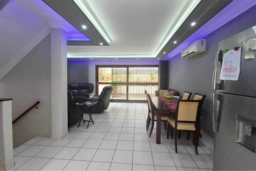 3 Bedroom Property for Sale in Umgeni Park KwaZulu-Natal