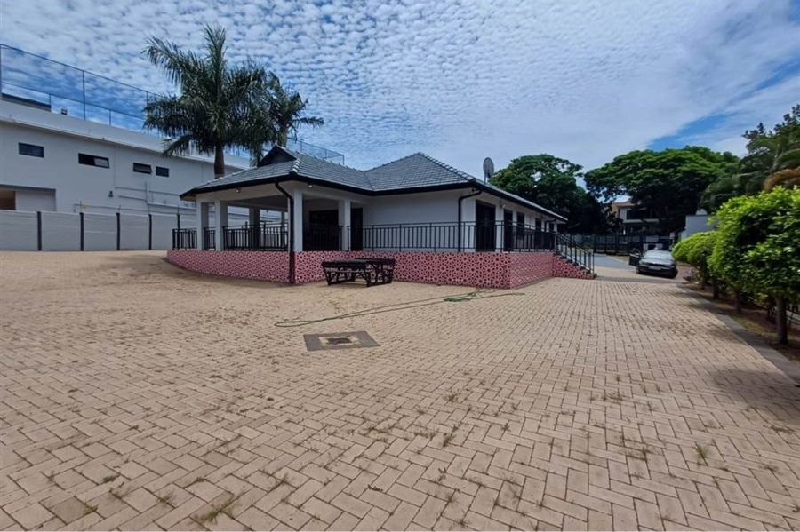 4 Bedroom Property for Sale in Durban North KwaZulu-Natal