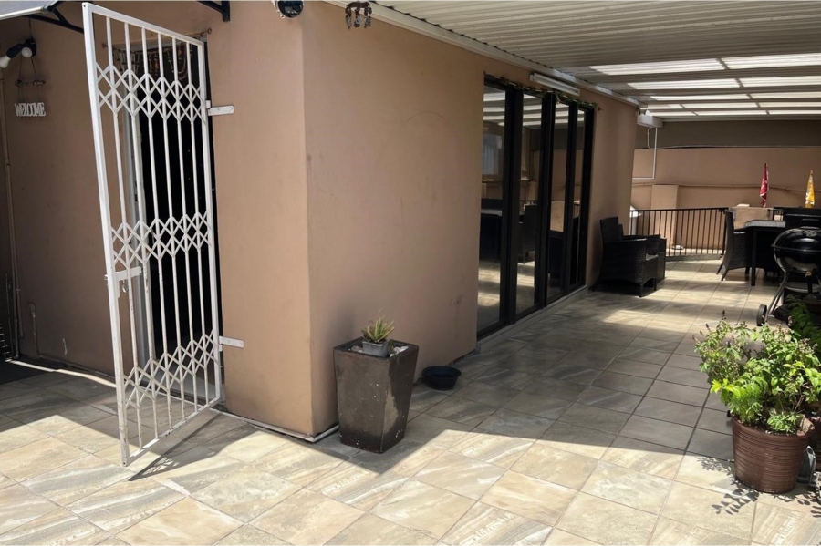 3 Bedroom Property for Sale in Woodview KwaZulu-Natal