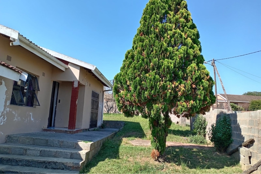 2 Bedroom Property for Sale in Slangspruit KwaZulu-Natal