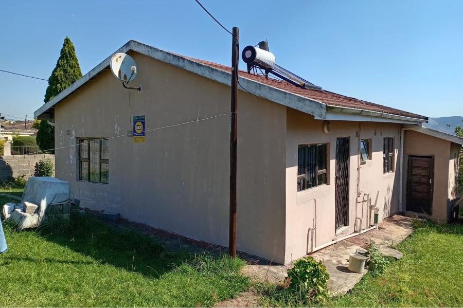 2 Bedroom Property for Sale in Slangspruit KwaZulu-Natal