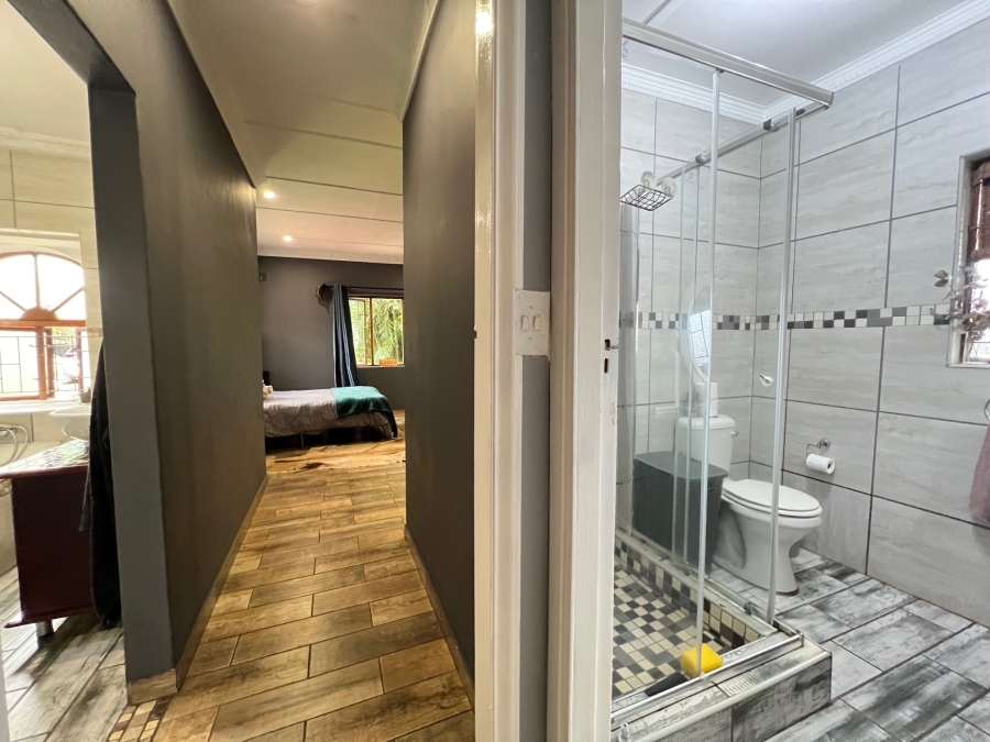5 Bedroom Property for Sale in Mtunzini KwaZulu-Natal