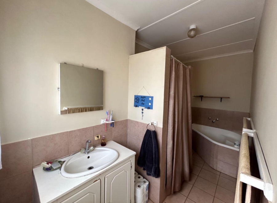 5 Bedroom Property for Sale in Mtunzini KwaZulu-Natal