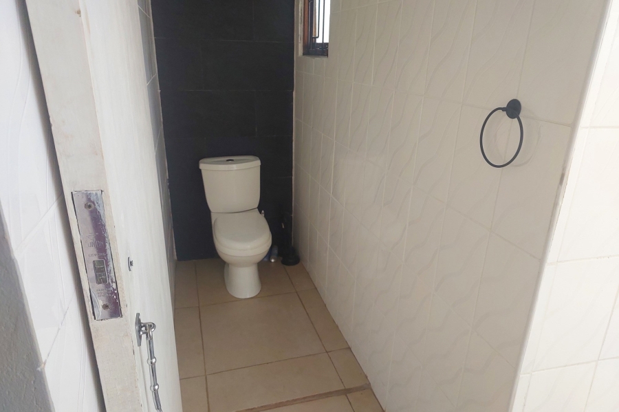 To Let 4 Bedroom Property for Rent in Chase Valley KwaZulu-Natal