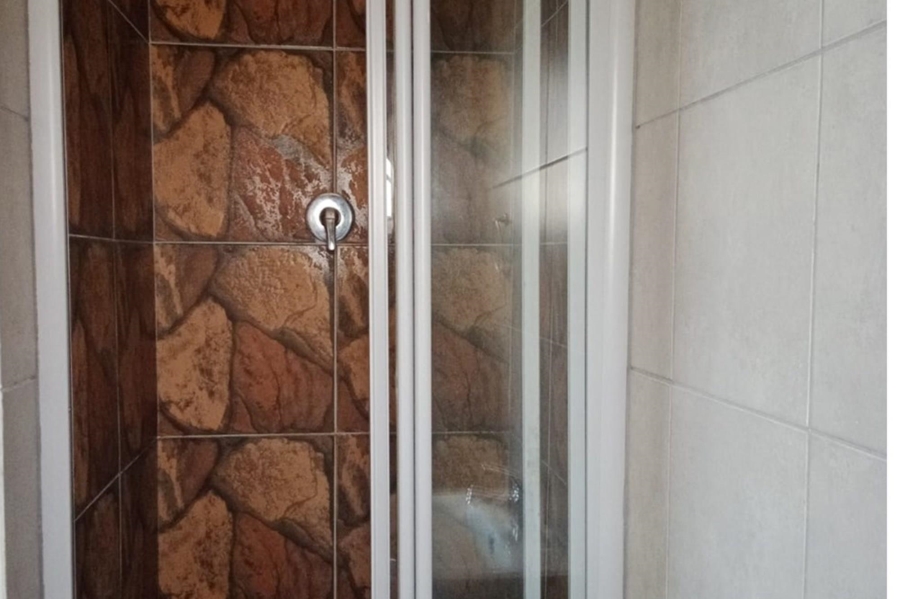 2 Bedroom Property for Sale in Brindhaven KwaZulu-Natal