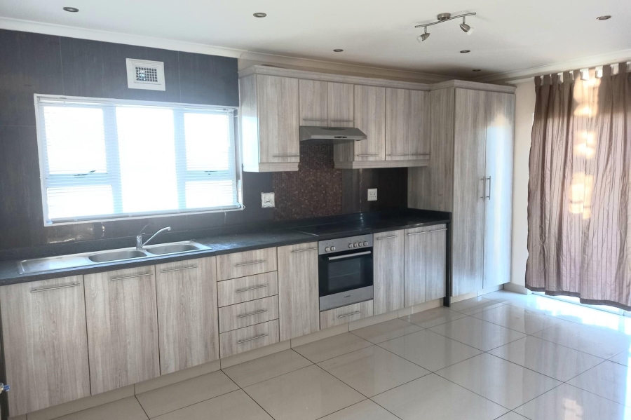 2 Bedroom Property for Sale in Dawncrest KwaZulu-Natal