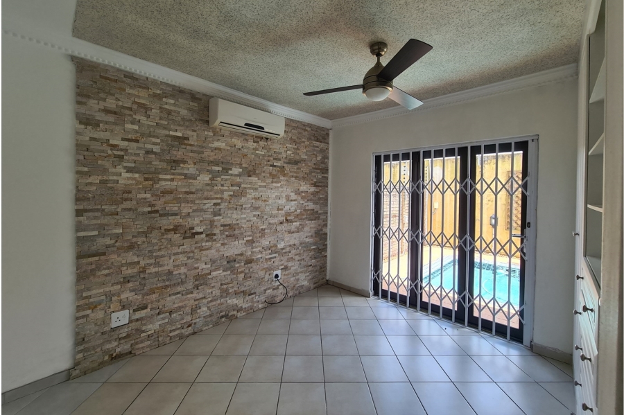 2 Bedroom Property for Sale in Veld En Vlei KwaZulu-Natal