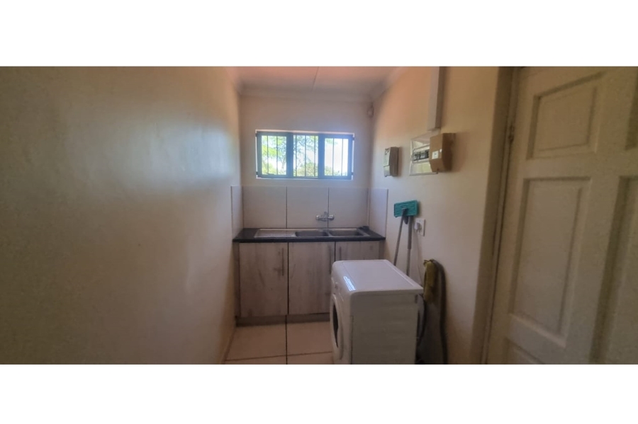 To Let 3 Bedroom Property for Rent in Birdswood KwaZulu-Natal