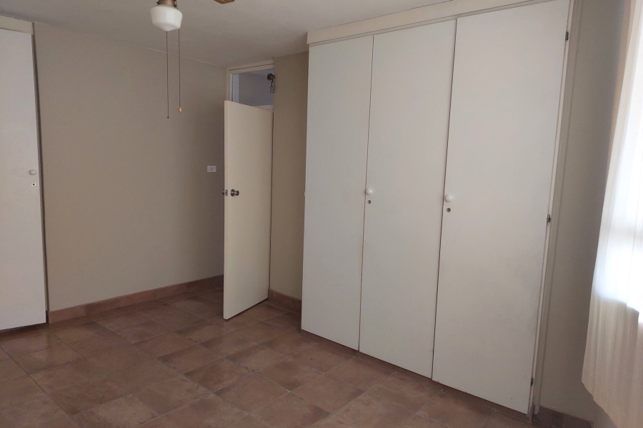 1 Bedroom Property for Sale in Scottsville KwaZulu-Natal