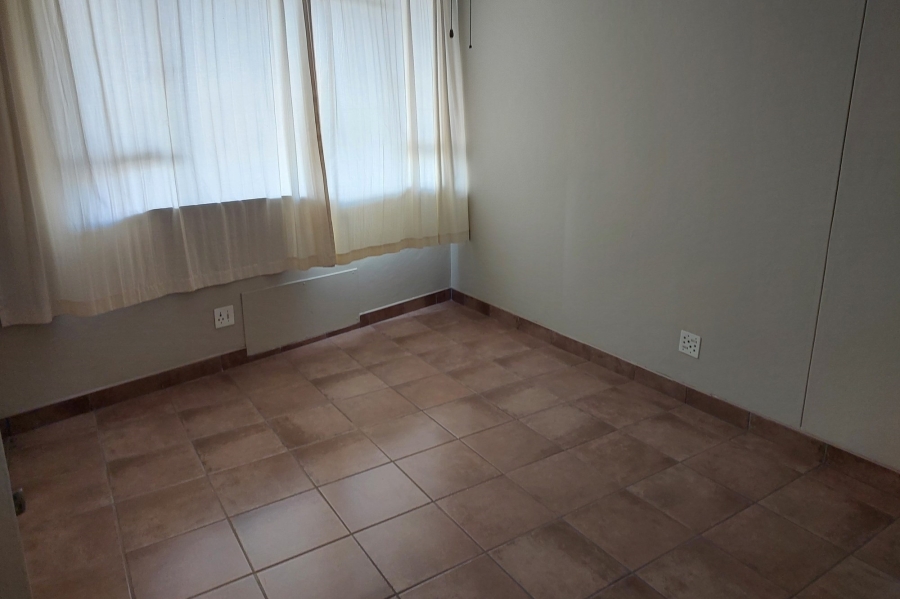 1 Bedroom Property for Sale in Scottsville KwaZulu-Natal