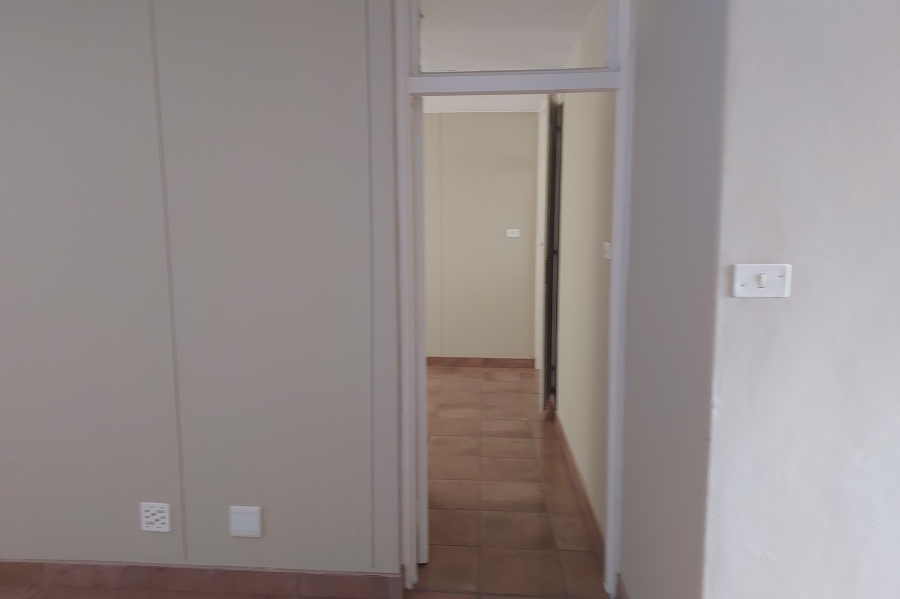 1 Bedroom Property for Sale in Scottsville KwaZulu-Natal