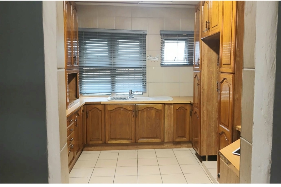 To Let 1 Bedroom Property for Rent in Duffs Road KwaZulu-Natal