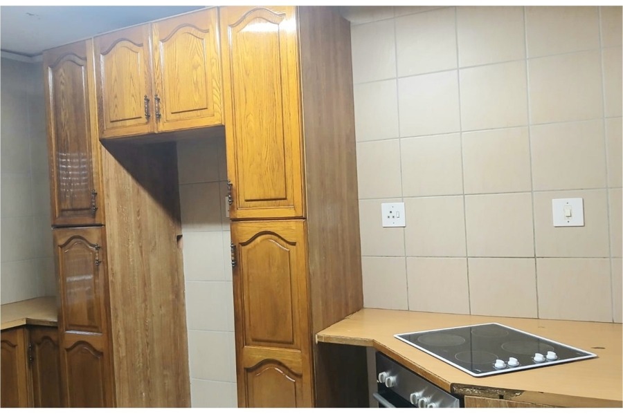 To Let 1 Bedroom Property for Rent in Duffs Road KwaZulu-Natal