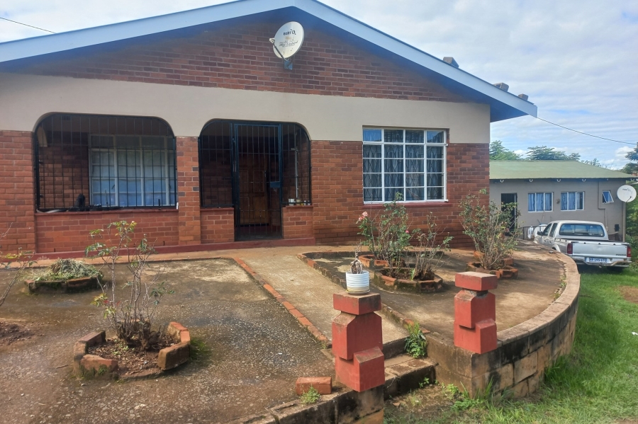 4 Bedroom Property for Sale in Glenwood KwaZulu-Natal