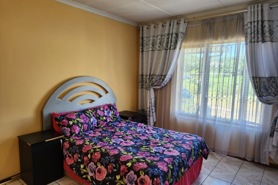 3 Bedroom Property for Sale in Chatsworth Central KwaZulu-Natal