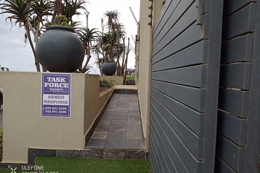 To Let 2 Bedroom Property for Rent in La Mercy KwaZulu-Natal