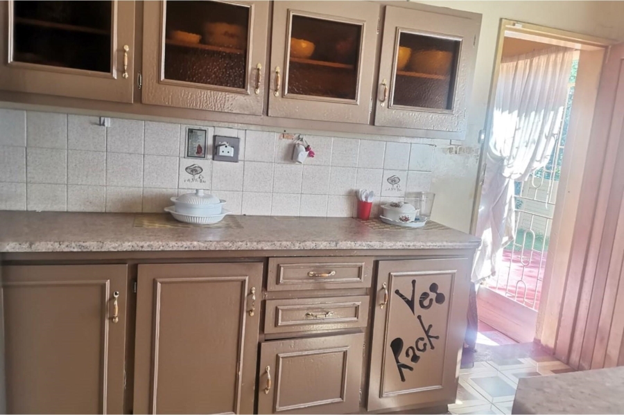 3 Bedroom Property for Sale in Lennoxton KwaZulu-Natal