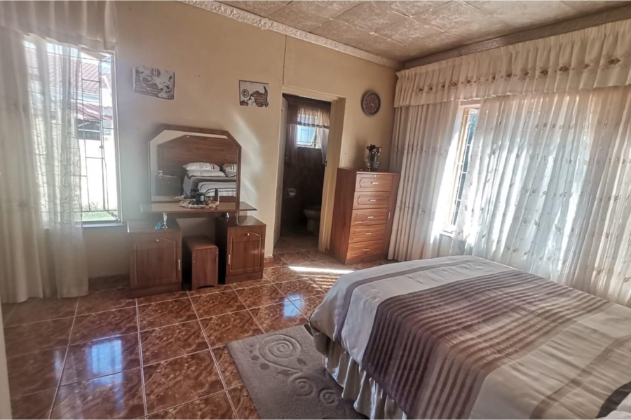 3 Bedroom Property for Sale in Lennoxton KwaZulu-Natal