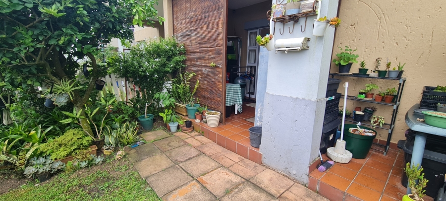 2 Bedroom Property for Sale in Sheffield Manor KwaZulu-Natal