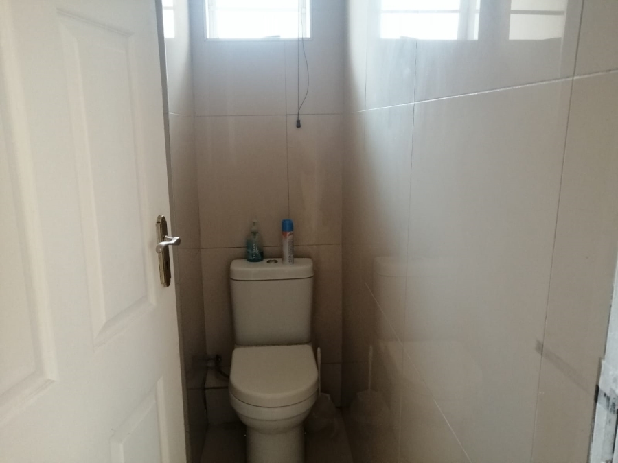 2 Bedroom Property for Sale in North Beach KwaZulu-Natal