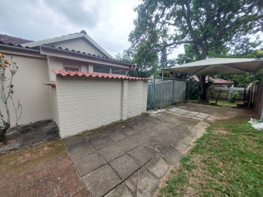 4 Bedroom Property for Sale in Uvongo Beach KwaZulu-Natal