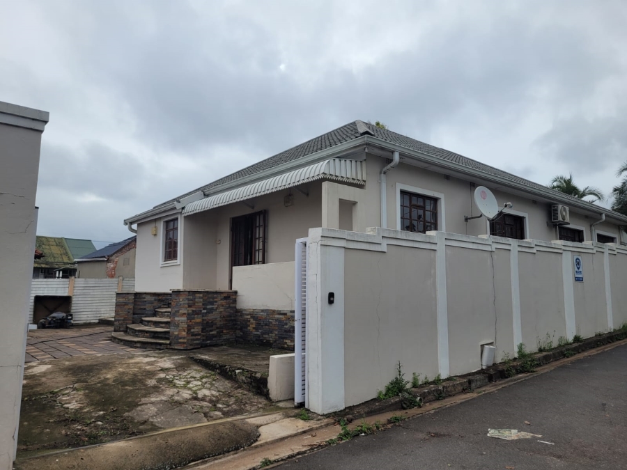 3 Bedroom Property for Sale in Glenwood KwaZulu-Natal